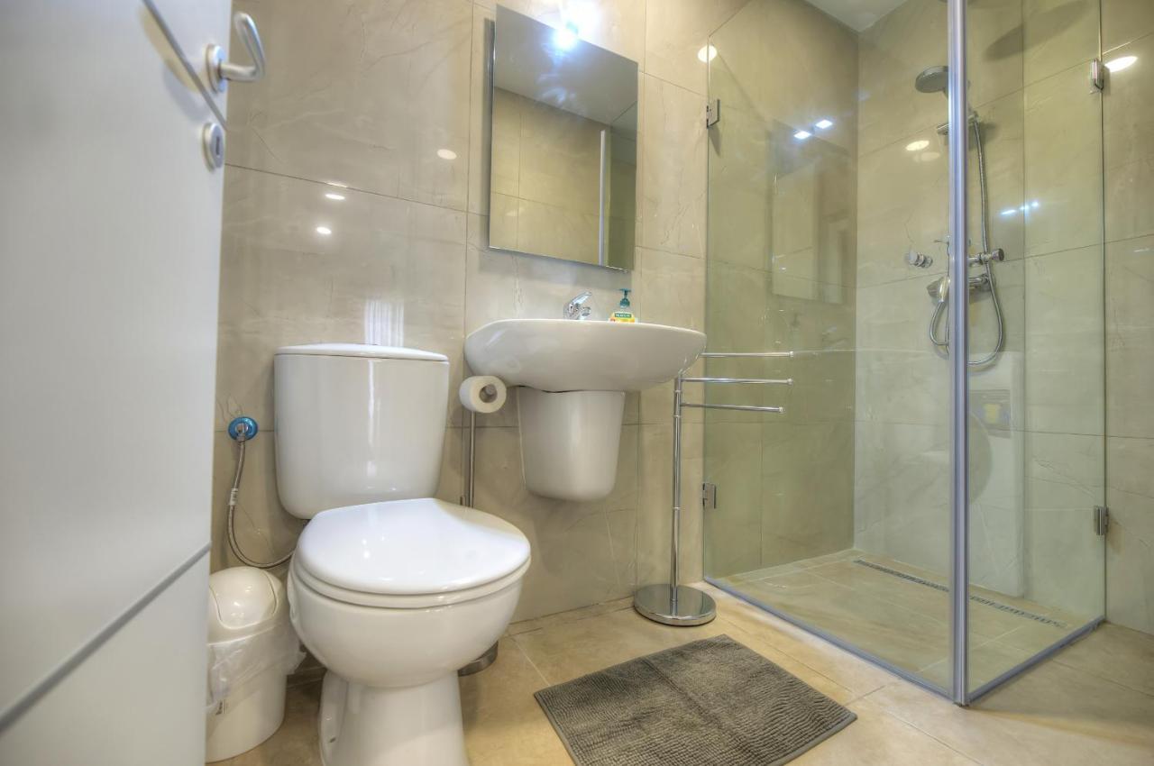 Brand New And Tastefully Furnished 2 Bedroom Apartment Ddif1-2 Gzira 外观 照片